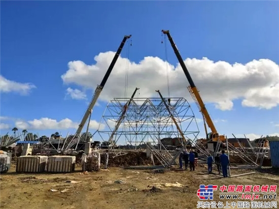 “一带一路”唤醒印尼沉寂岛屿,赤道上发现最美徐工起重机!