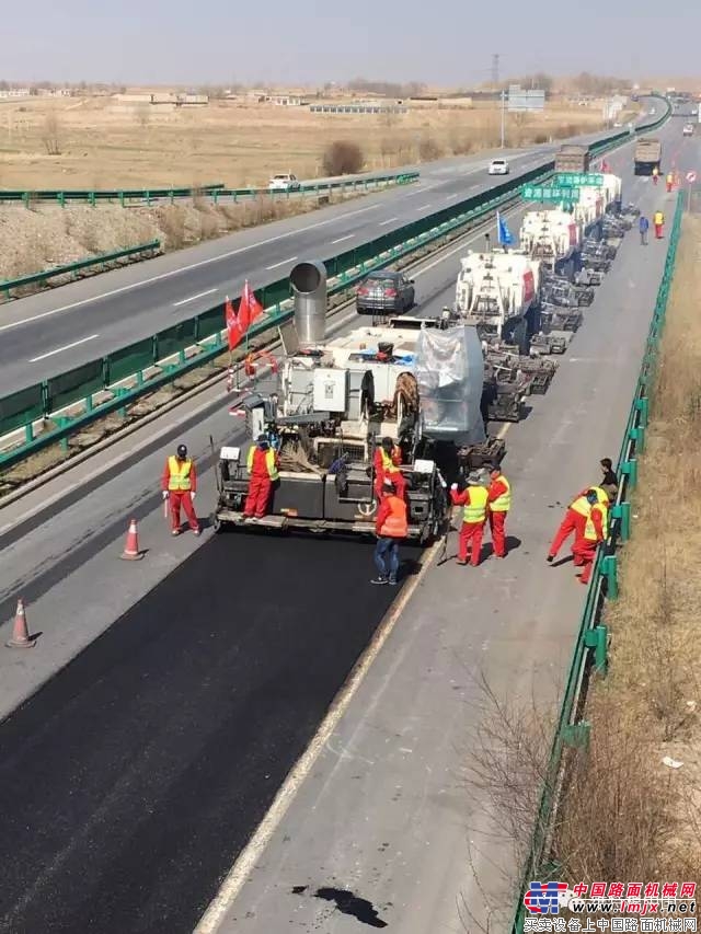 维特根就地热再生机组在青藏高原的首次成功应用