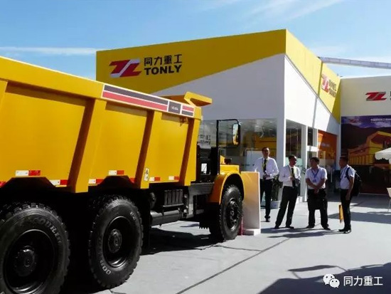 矿安认证坑道车产品引得客户驻足了解